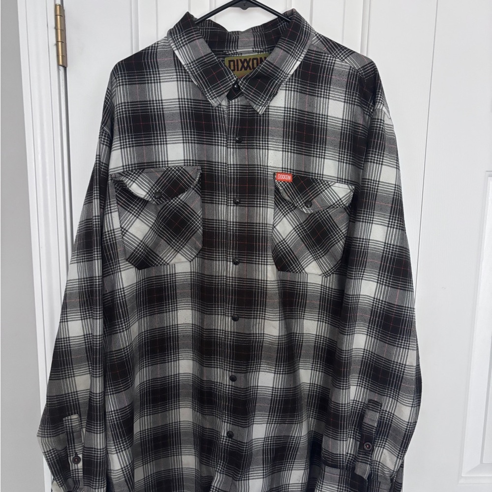 DIXXON Men's Monochrome Plaid Button Down Shirt